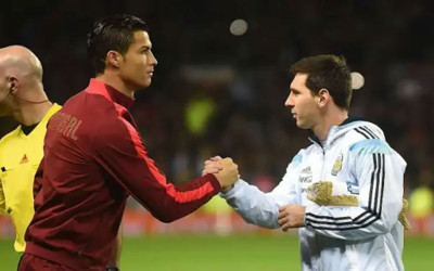 Ronaldo'dan Messi'ye veda mesajı!