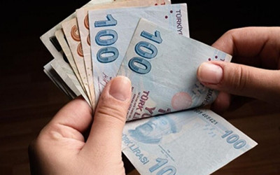 Milyonlarca kişinin gözü yeni yıl maaşlarında! 2027 Ocak memur ve emekli zammı yüzde kaç olacak, maaşlar ne kadar artacak?