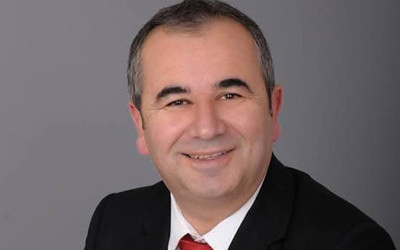 Ekrem Köse partisinden istifa etti