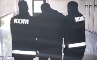 MİT ve devlet görevlisi kimliğiyle 7 kişiyi dolandıran şüpheliler yakalandı