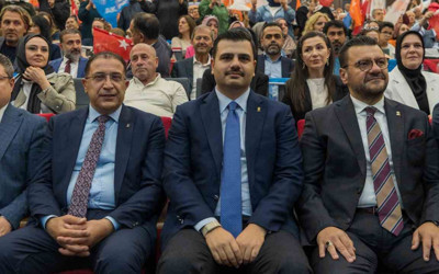 Eyyüp Kadir İnan, Özgür Özel ile ilgili benzin istasyonu iddialarına ne dedi?