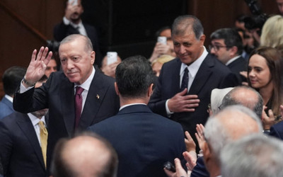 Cemil Tugay İzmirlilere ilk müjdeyi verdi! İşte trafiği bitirecek proje