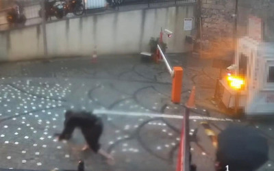 Balat'ta su birikintisine basan 14 yaşındaki çocuk elektrik akımına kapılarak öldü
