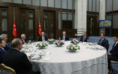 Erdoğan yüksek mahkeme başkanlarıyla bir araya geldi! Görüşmede neler konuşuldu, kimler katıldı?