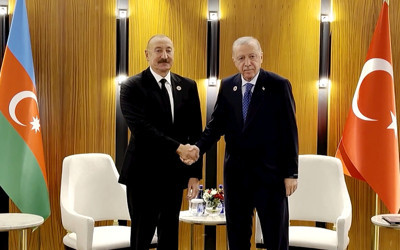 Azerbaycan'da başörtüsü yasağı tartışması büyüyor Aliyev Ankara'ya gelecek mi?
