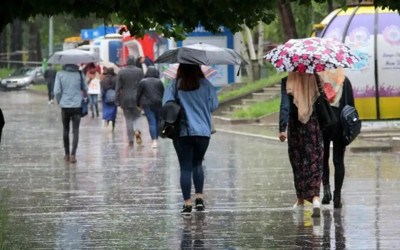 İstanbul'dan sonra 3 ilde daha okullar tatil edildi