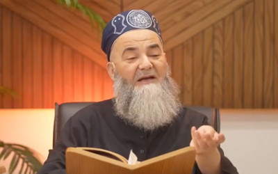 Cübbeli Ahmet Hoca: Milletin parasını fon krizleriyle hortumlayanın Allah belasını versin…