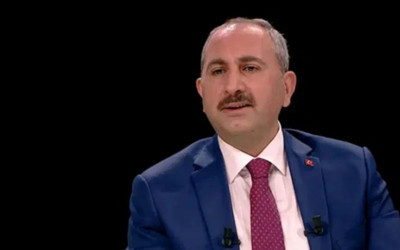 Abdulhamit Gül'den net mesaj: Babamızın oğlu olsa affetmeyiz