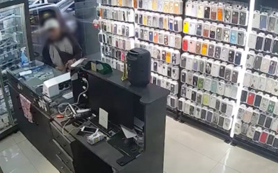 Saniye saniye kaydedildi! Cep telefonunu böyle çaldı
