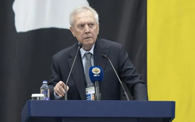 Fenerbahçe Kulübü Başkanı Aziz Yıldırım'dan tepki: ''Bir daha gelmeyeceğim''