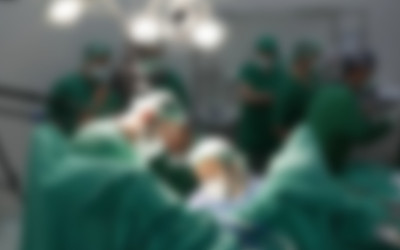 Estetik ameliyatı korkunç bitti! Bacaklarının alınan yağ kalçasına nakledilirken...