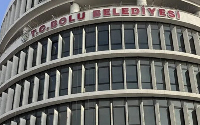 Bolu Belediyesine operasyon! 4 gözaltı, başkan yardımcısı da var