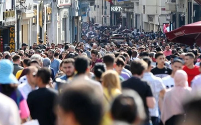 Listede sizin soyadınız da var mı? Her 73 kişiden biri aynı soyadı taşıyor