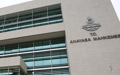 AYM'den ceza verilen lise öğrencileri için flaş karar
