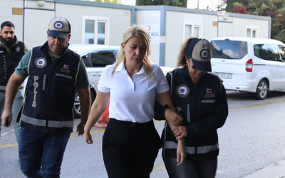 Denizli'de Merkezefendi Belediyesine yönelik soruşturmada başkan dahil 5 şüpheli tutuklandı