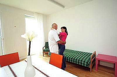 Mahkumlar eşleriyle nasıl görüşüyor? - Resim: 1