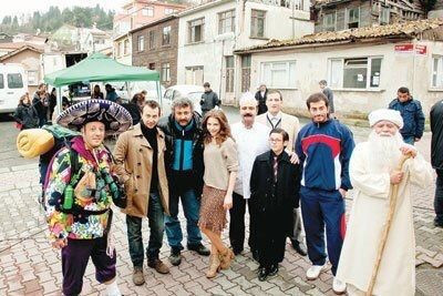 Ünlü oyuncu Cengiz Bozkurt, oyunun rengini belli etti  Bakın hangi partiye oy verecek - Resim: 4