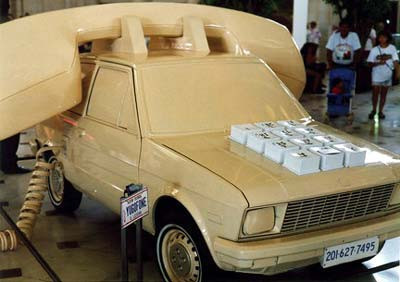 Arabaları bu halde gördünüz mü? - Resim: 2