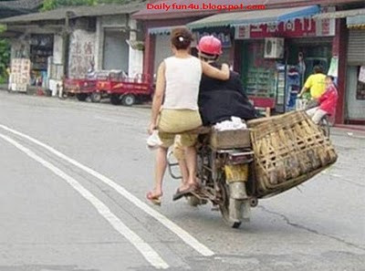 Bunun adı kadın istismarı - Resim: 2