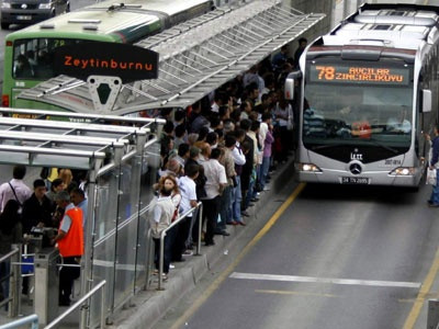 Metrobüste rahat yolculuk için 6 yöntem - Resim: 2