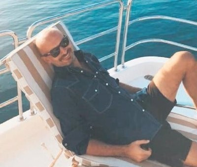 Burcu Esmersoy aradığı aşkı buldu Berk Suyabatmaz kimdir? - Resim: 4