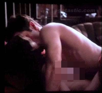 Ünlü oyuncunun görüntüleri internete düştü - Resim: 2