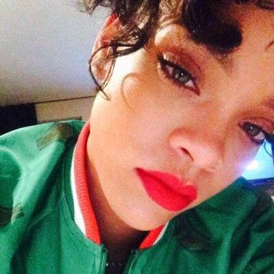 Zamanını ailesiyle geçiriyor - Resim: 1