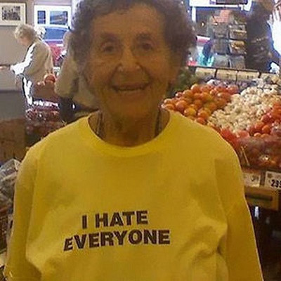 Acilen İngilizce öğrenmesi gereken 15 kişi - Resim: 1