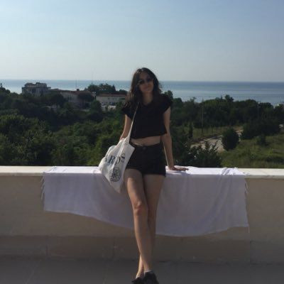 Olayın adresi Yalova! Genç kıza sokak ortasında 'şort giyemezsin' dayağı - Resim: 3