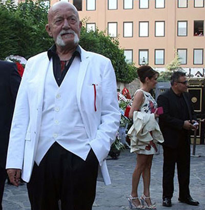 Ünlülerden Sümer Tilmaç'a veda - Resim: 1