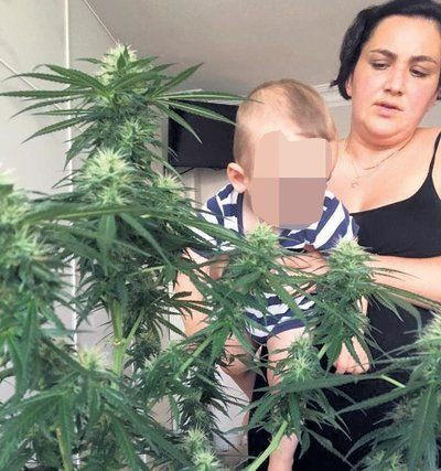 Sosyetede rezalet büyüyor! 'Çocuğumu bu aileden kurtarın' diye yalvardı - Resim: 4