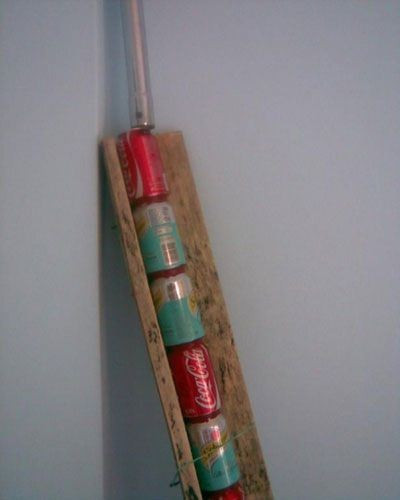 Teneke kutulardan yaptığı şey akla hayal gelmez! - Resim: 3