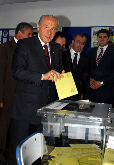 Devlet Bahçeli oyunu kullandı - Resim: 4