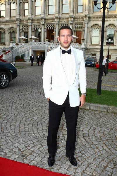 Yaman Taciroğlu kimdir Demet Özdemir'in sevgilisi ne iş yapıyor? - Resim: 1