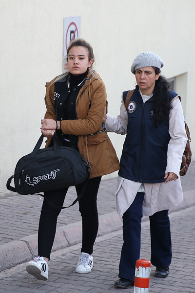 Üniversite öğrencilerine eş zamanlı operasyon! - Resim: 2