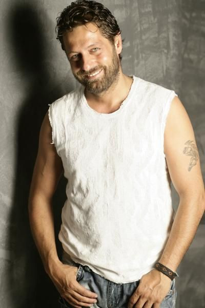 Bir zamanların meşhur şarkıcısıydı... Bora Gencer'in son hali görenleri şaşırttı - Resim: 1