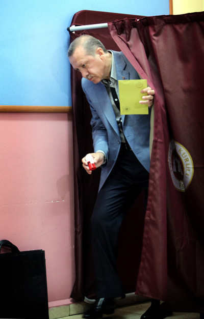 Başbakan Erdoğan oyunu kullandı - Resim: 2