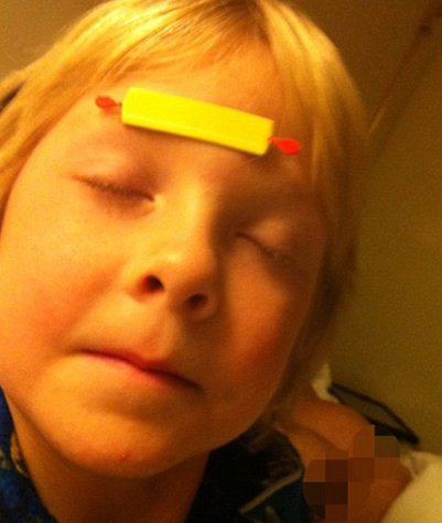 Ünlü oyuncu bu fotoğrafla rezil oldu - Resim: 2