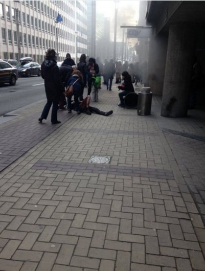 Brüksel metrosu patlama fotoğrafları istasyona dikkat! - Resim: 2