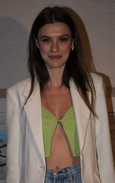 Sütyensiz poz veren Yüsra Geyik'ten Hadise'ye gönderme! İnanılmaz, kendime şaşırıyorum - Resim: 2