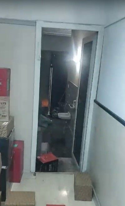 Konya'da dev kaçakçılık operasyonu! Polisin fark ettiği gizli bölmeden neler çıktı neler - Resim: 1