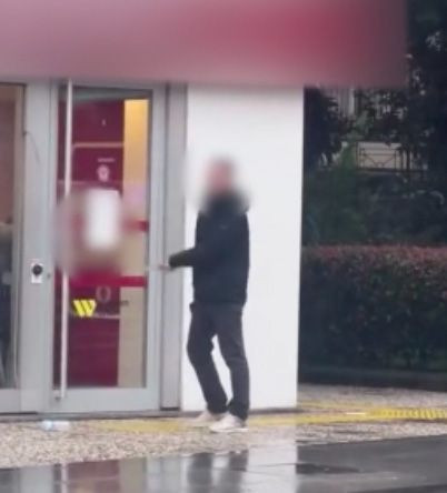 Beşiktaş'ta bankada dehşet dolu dakikalar! Soygun sanıldı gerçek bambaşka çıktı! Meğer daha önce... - Resim: 1