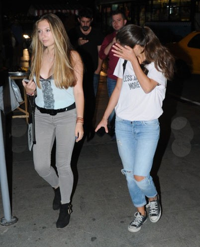 Hülya Avşar'ın gözdesi MALİ'nin kızı ile yakalandı - Resim: 4