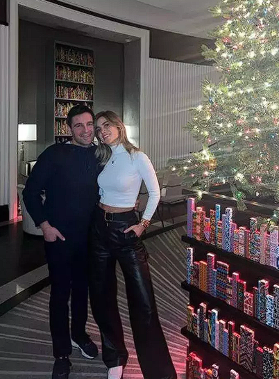 Hacı Sabancı'nın eşi Nazlı Sabancı doğum yaptı! Ünlü çiftin bebeklerinin ismi belli oldu - Resim: 3