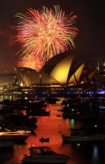 2012 yılına işte böyle girdiler - Resim: 3