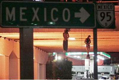 9 asılı ceset ve 14 başsız vücut - Resim: 2