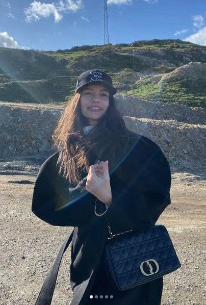 Survivor sorusuna Yasemin Özilhan bakın ne cevap verdi spor pozu olay! - Resim: 3