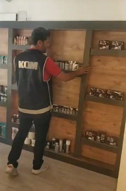 Konya'da dev kaçakçılık operasyonu! Polisin fark ettiği gizli bölmeden neler çıktı neler - Resim: 3