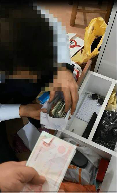 Kendini Hızır peygamber olarak tanıtıp servet kazandı - Resim: 0