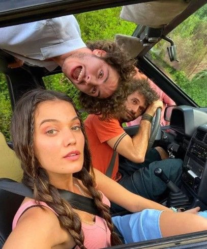 Pınar Deniz ve Boran Kuzum'un başrollerini paylaştığı "Aşkın Kıyameti" filmi 20 Haziran'da izleyicisi ile buluşacak! - Resim: 2